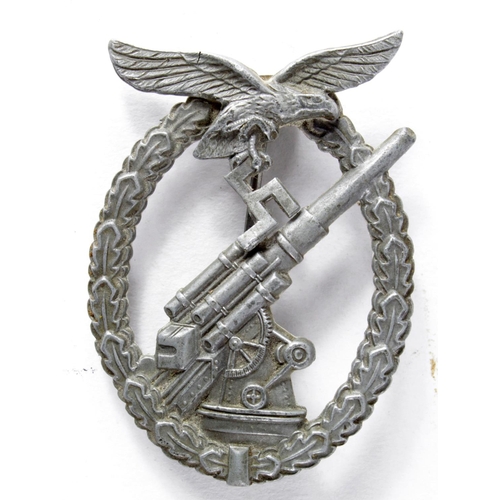 534 - German Luftwaffe Flak Gunners war badge, only awarded after 2x engagements, missing one arm of swast... 