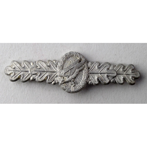 541 - German Luftwaffe Paratroopers close combat clasp, lightweight alloy, 