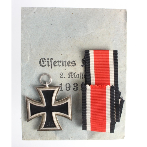 573 - German Nazi Iron Cross 2nd Class in paper packet of issue