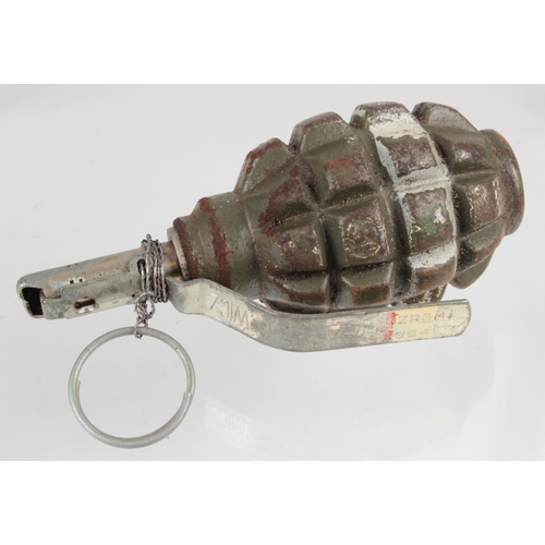 730 - Grenade Russian WW2 pattern pineapple hand grenade, deactivated