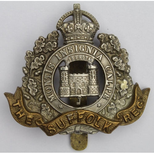 924 - Suffolk Regt O/R's cap badge, KC, 2 Towers, Edwardian