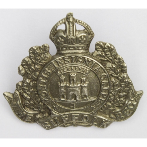 930 - Suffolk Regt O/R's cap badge, KC, w/m, solid centre