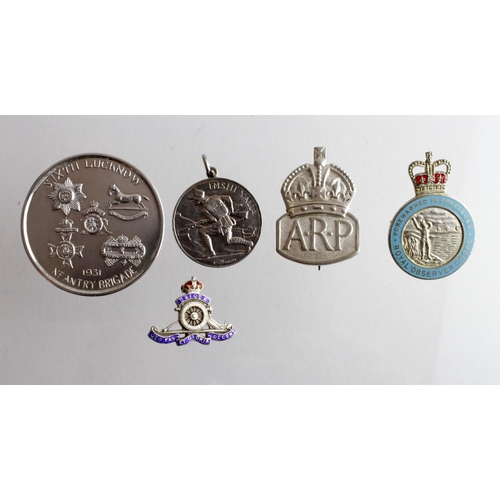 949 - Various silver hallmarked and unhallmarked badges & medals - ARP badge (HM 1938), RA Sweetheart Badg... 