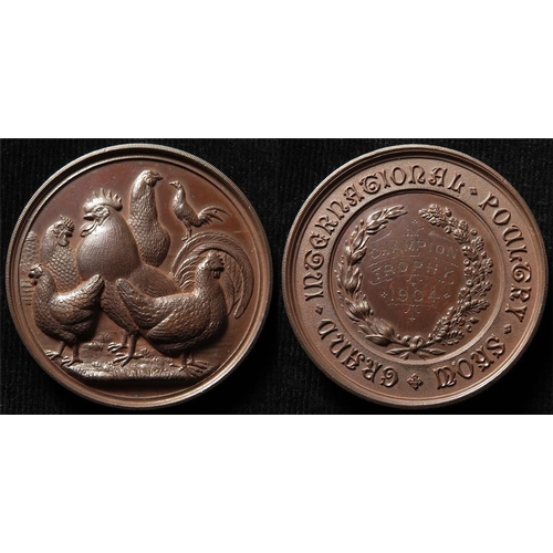 1447 - Poultry Show bronze medallion of c.52mm., Grand International Champion Trophy 1904, aUnc