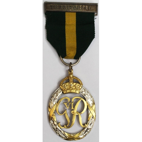 1607 - Efficiency Decoration (GVIR) dated 1950 with Territorial clasp