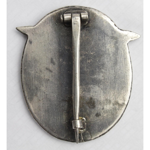 1704 - German Danzig Anti Aircraft breast badge