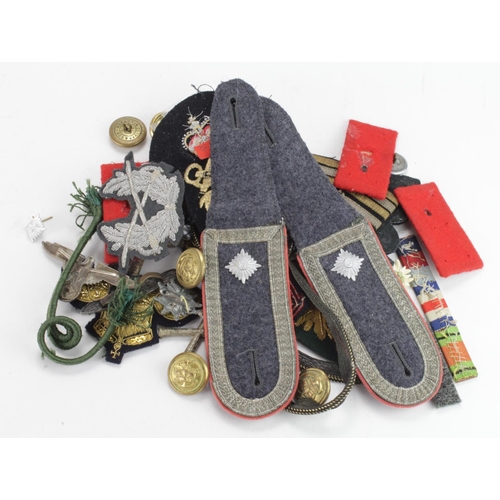 1723 - German interest - box of various cloth and metal badges, buttons, etc.  (ex Derrick Grey collection ... 