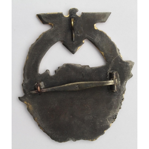 1731 - German Kriegsmarine E Boat badge 2nd type, 41 stamped maker mark on pin, with hook