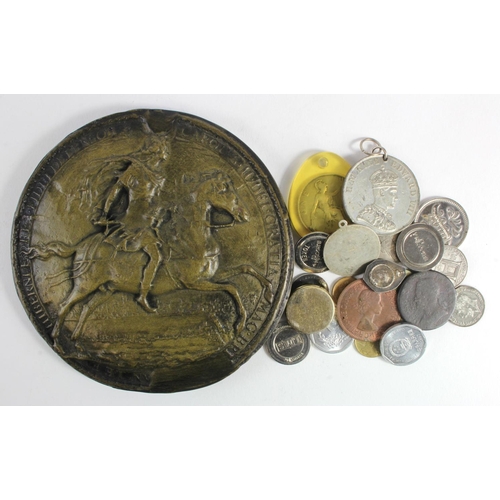 1813 - Tokens, coins, medalets and paranumismatic items (21) noted a large replica Charles II seal with loo... 