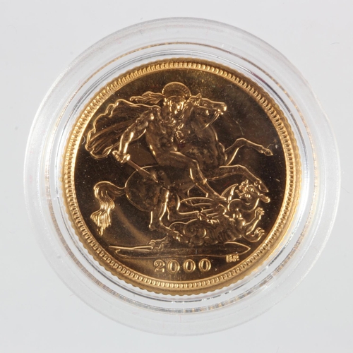 1945 - Half Sovereign 2000 BU in a hard plastic capsule