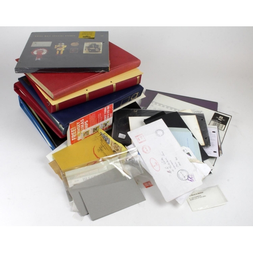 2812 - GB - box of modern mint & used QE2 in 6x albums, 3x sealed Yearbooks (1995/7) album pages and stamps... 