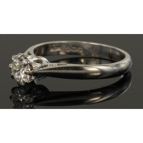 60 - Platinum Ring with Solitaire Diamond approx 0.25ct weight size H weight 2.8g