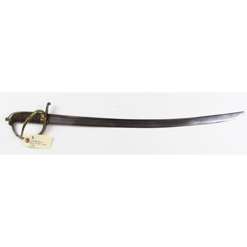 1135 - Sword - an unmarked European hanger short curved blade 24