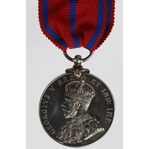 1204 - Coronation (Police) Medal 1911 with Metropolitan Police reverse (PC E. Hollingsworth).