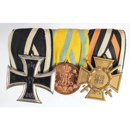 1871 - German Iron Cross 2nd Class WW1, Kingdom of Saxony Friedrich August Medal in bronze for War Service,... 