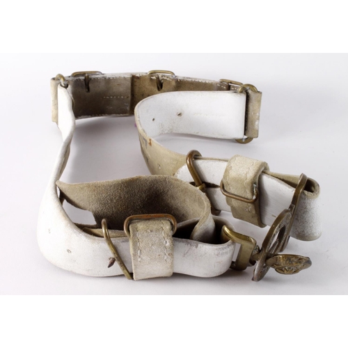 2282 - Victorian Royal Marine Artillery white leather belt, named inside 'RMA 9176 Hy Gray' and 'PO.18905 H... 