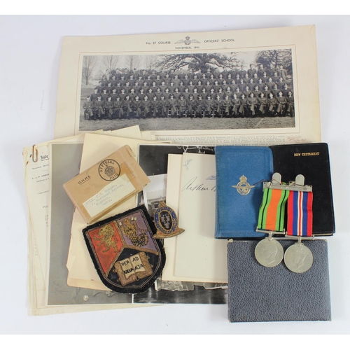 2413 - WW2 group to 110251 F/Lt J G Morgan RAF, lived Wisbech, Cambs. Defence & War Medal with named box of... 