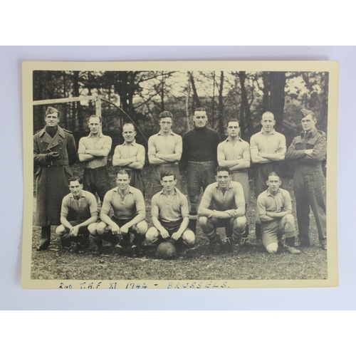 435 - Wartime press photo with Belgium press stamp to rear, 7