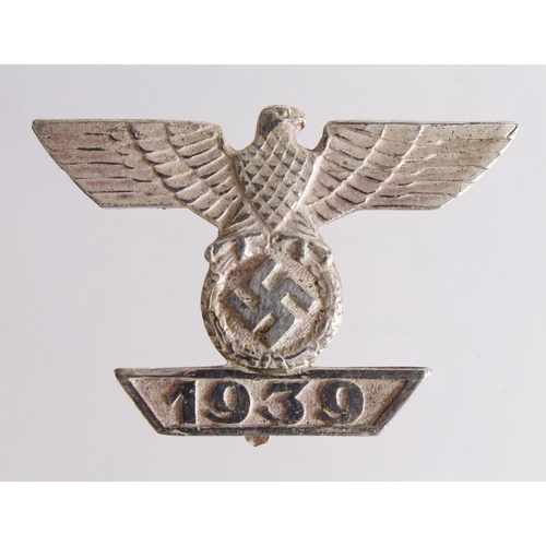 1195 - German 1939 bar to the Iron Cross 1st class.