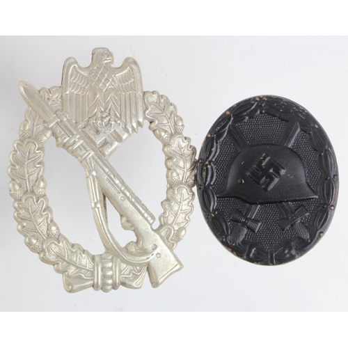 1224 - German Infantry Assault badge & Wound badge in Black WW2. (2)