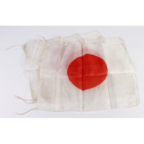 1390 - Japanese WW2 small silk flags (3)