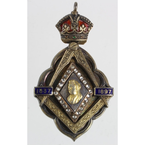 777 - Masonic Jewel: Queen Victoria Diamond Jubilee 1897, enameled silver-gilt, set with stones (missing o... 