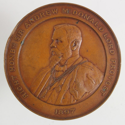 784 - Opening of North Bridge, Edinburgh, 1897, large bronze medal