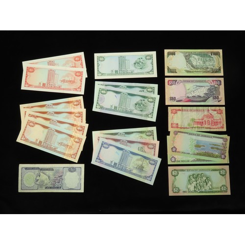 740 - Caribbean & Central America (42), comprising Trinidad & Tobago (12) 1 Dollar - 100 Dollars Uncircula... 