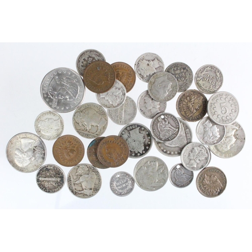 1168 - USA (32) 19th-20thC assortment including silver, mixed grade, some holed.