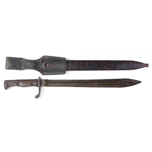 1256 - Bayonet - an Imperial German Model 1898/05 Sawback bayonet, blade 14.5