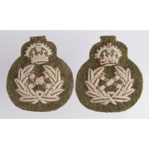 1631 - Cloth Badges: Field Marshal WW2 Battle dress Insignia badges in excellent condition. (2 Items)