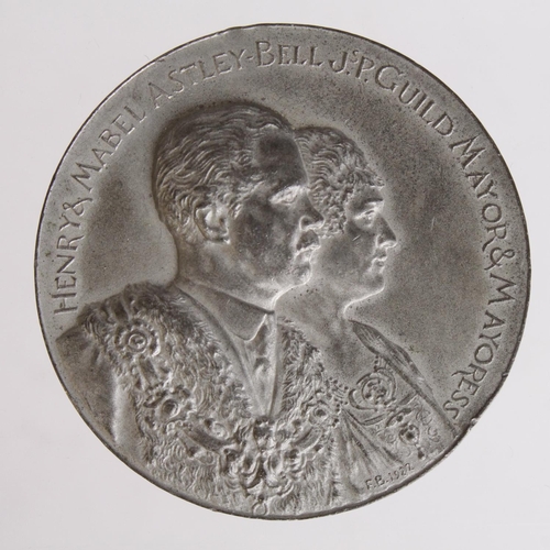 748 - British Commemorative Medal, pewter d.51mm: Borouch of Preston, to Commemorate the Celebration of Gu... 