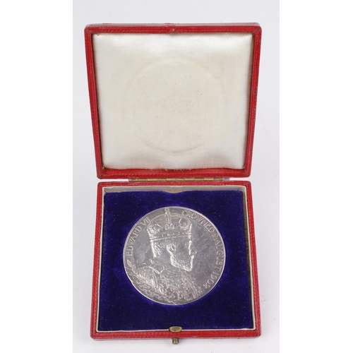 749 - British Commemorative Medal, silver d.55mm: Edward VII Coronation 1902, official Royal Mint large si... 