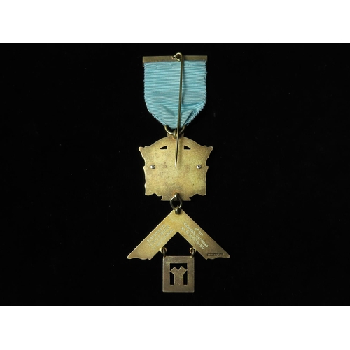 806 - Masonic Jewel: Cleveland Lodge (No. 7723) Past Master's Jewel, hallmarked silver-gilt, beautifully e... 