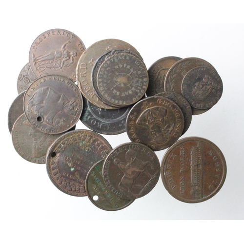 840 - Tokens (18) 18th and 19thC copper, mixed grade, 5x holed.