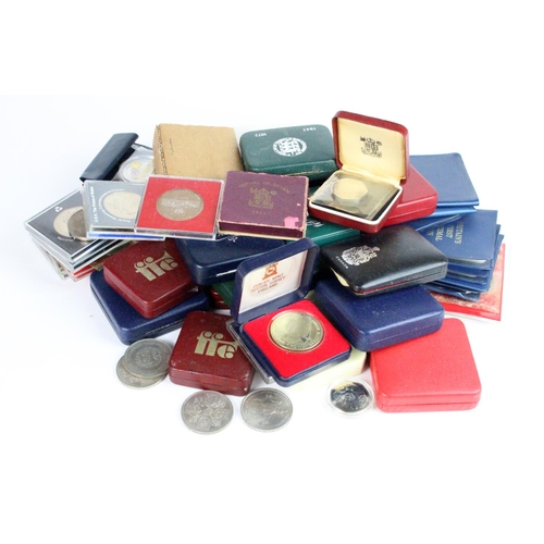 905 - GB & Commonwealth commemorative coins, medals and sets; a shoebox full of material 1950s-1980s, silv... 