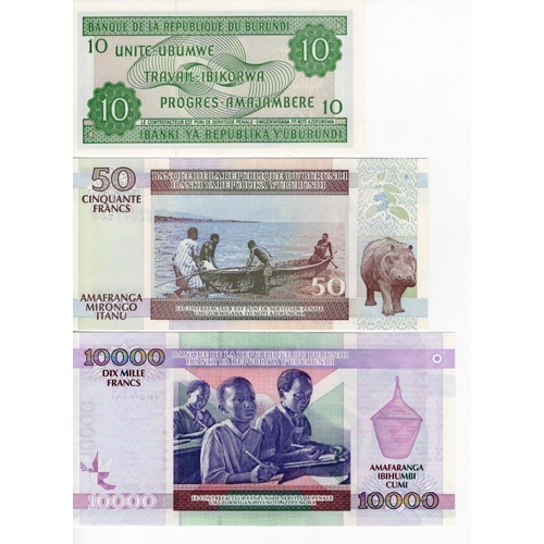 463 - Burundi (3), a set of REPLACEMENT notes with 'Z or ZZ' prefix comprising 10000 Francs dated 25th Oct... 