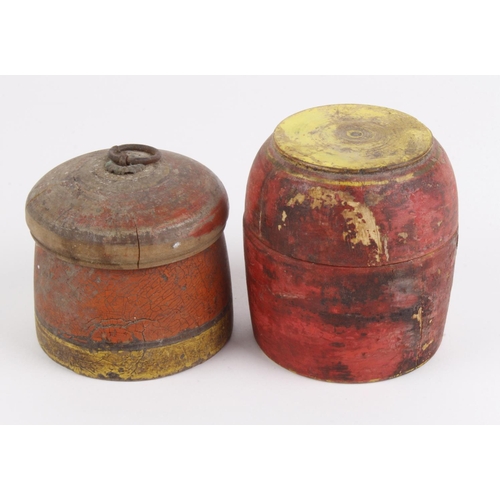 1046 - Two hand painted carved pots (possibly Indian), circa early 20th Century, largest height 90mm, diame... 