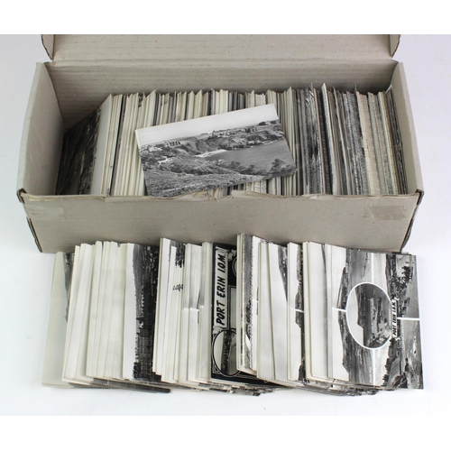 554 - Topographical real photos, Isle of Man, general mixture in long box, duplication   (approx 870 cards... 