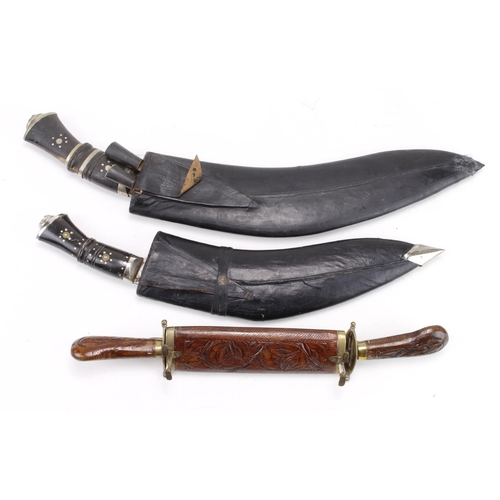 1032 - Indian Tourist knives, 1) large kukri blade 15