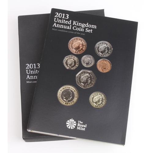 111 - Annual Coin Set 2013 (BU set including commemorative issues)