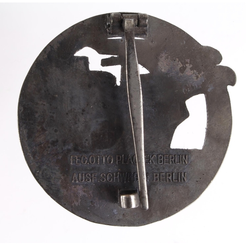 1485 - German Nazi Blocade Runner badge, maker marked 'FEC.OTTO PLACZEK BERLIN AUSF.SCHWERIN BERLIN'.