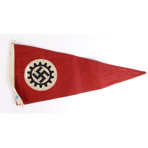 1570 - German TENO Pennant, service worn