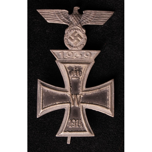 1585 - German WW1 / WW2 Iron Cross 1st class with Spange, solid example