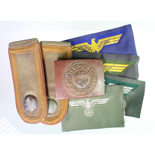 1608 - German WW2 matched pair of Africa Korps epaulets with army belt buckle and four uncut sets of breast... 