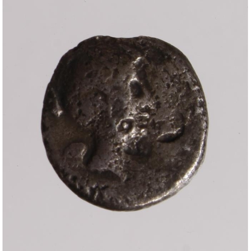 504 - Roman Triumviral, Fulvia (wife of Mark Antony) silver quinarius, Lugdunum 43 BC, 1.62g, 13mm. Obv: W... 