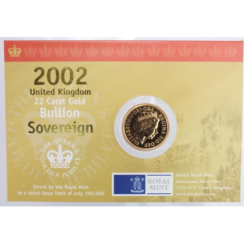 82 - Sovereign 2002 BU in the Royal mint card