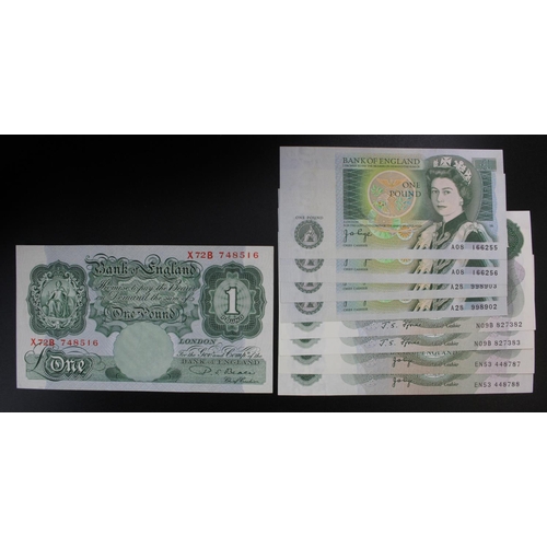 34 - Bank of England (9), a collection of 1 Pound notes in 4 consecutive pairs and one single, Beale seri... 