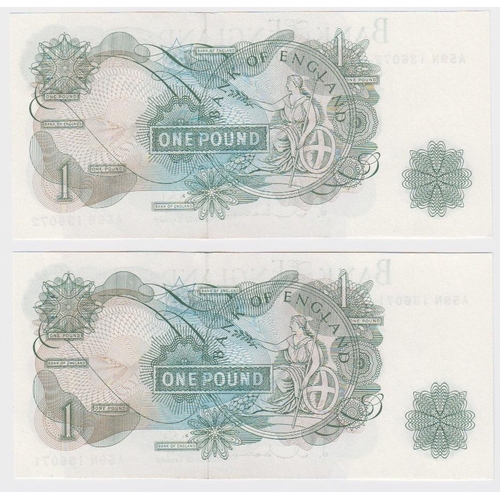 69 - Hollom 1 Pound (2) issued 1963, a consecutively numbered pair of FIRST SERIES notes with small 'G' o... 