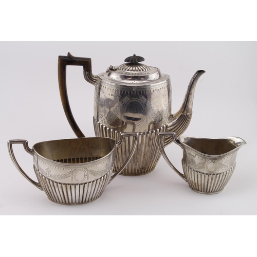 530 - Three piece silver tea set. Hallmarked Sheffield 1883 by Jehoiada Alsop Rhodes & Barber. Total weigh... 